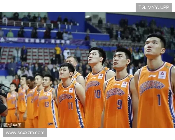 上海篮球队默契配合的秘密与战术分析探讨 上海篮球队默契配合的秘密与战术分析探讨