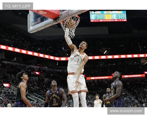 文班亚马新赛季表现惊艳场均20分10篮板3盖帽引领新秀榜单 文班亚马新赛季表现惊艳场均20分10篮板3盖帽引领新秀榜单