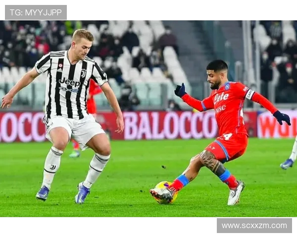 沙尔克与科隆对决分析:战术布局与球员表现的全面解读 沙尔克与科隆对决分析:战术布局与球员表现的全面解读