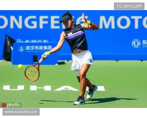 重庆网球队边路渗透战术解析与深度剖析网球竞技的魅力与挑战 重庆网球队边路渗透战术解析与深度剖析网球竞技的魅力与挑战