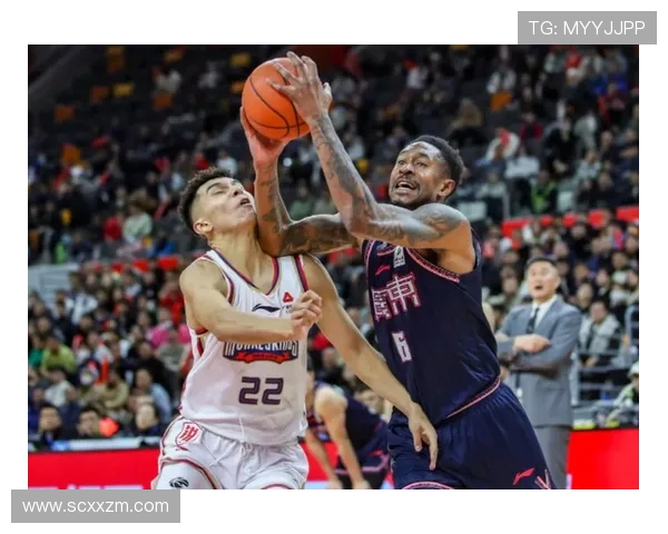 马尚布鲁克斯:从篮球场到生活舞台的多元化人生旅程 马尚布鲁克斯:从篮球场到生活舞台的多元化人生旅程