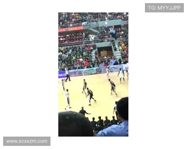 深圳滑板队与广州滑板队赛后复盘力量对决的精彩瞬间与战术分析 深圳滑板队与广州滑板队赛后复盘力量对决的精彩瞬间与战术分析